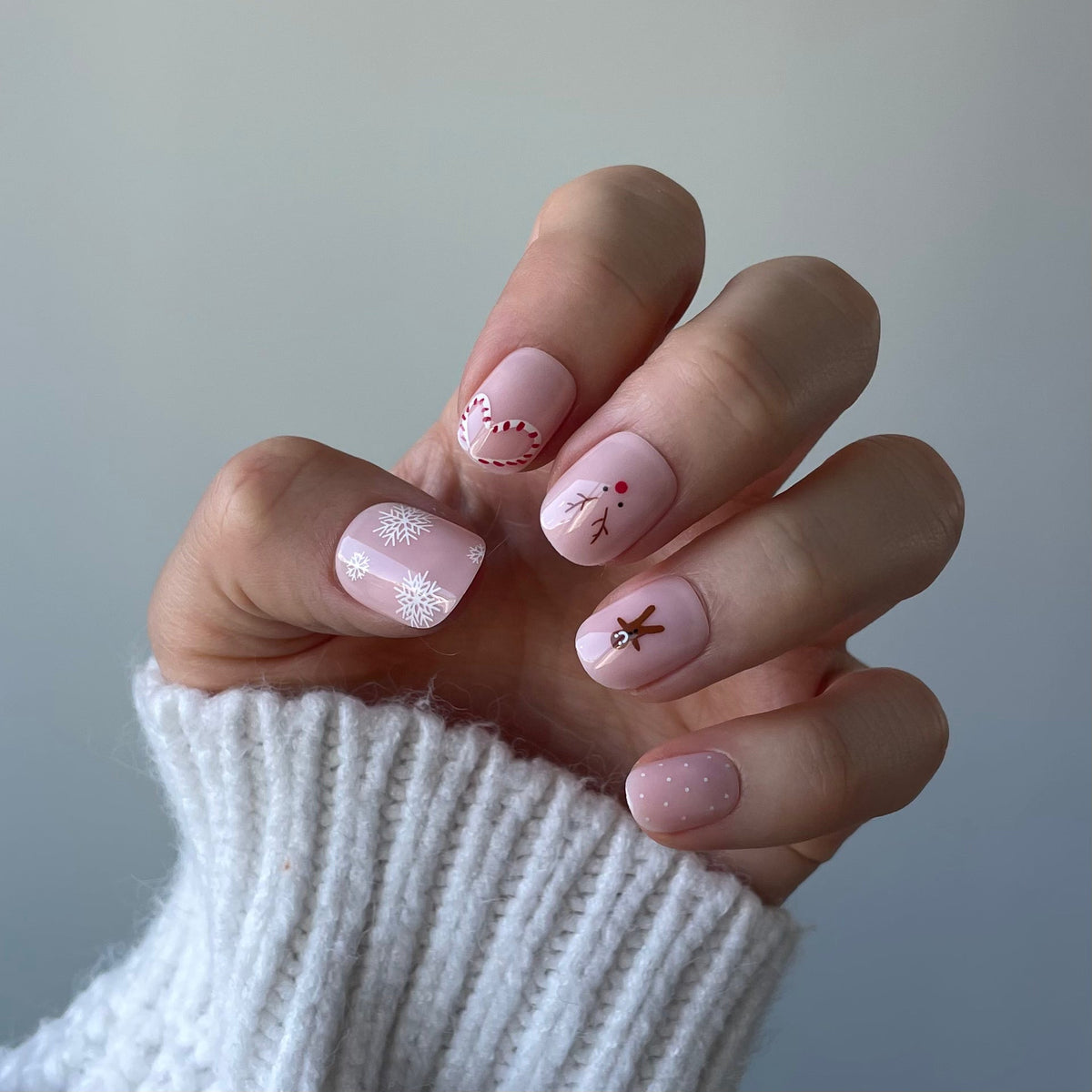 subtly sleighing (extra-short)