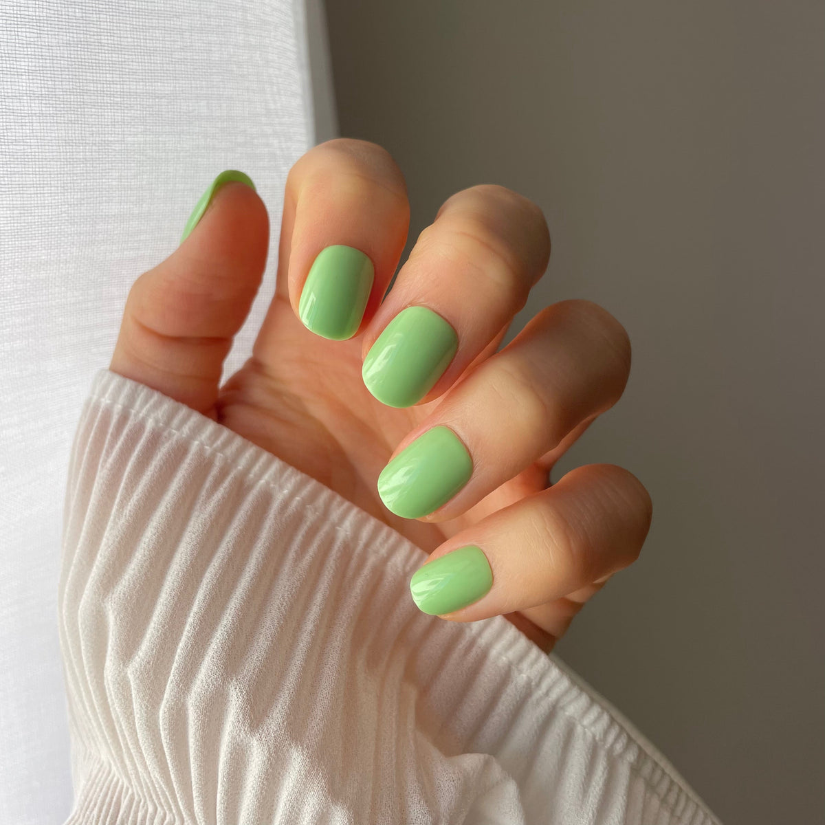 iced matcha (extra-short)