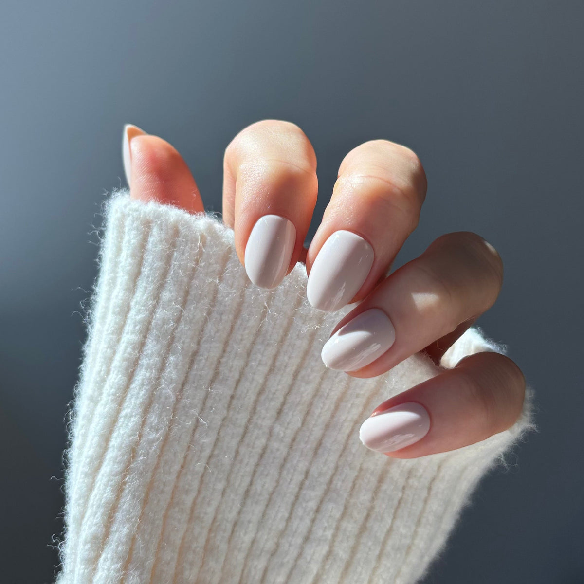 crema (short oval)
